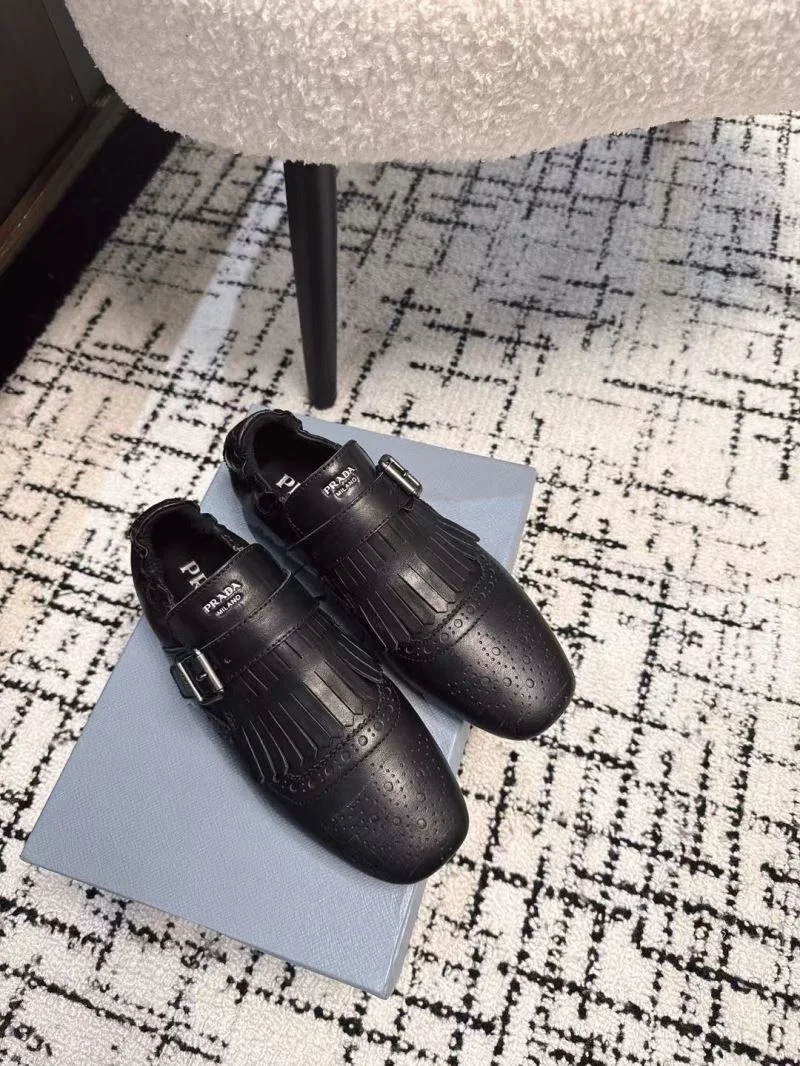 Prada Slippers Sustainable 34904
