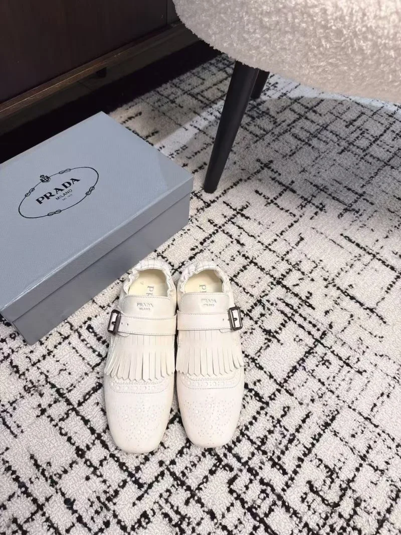 Prada Slippers MoistureWicking 34926