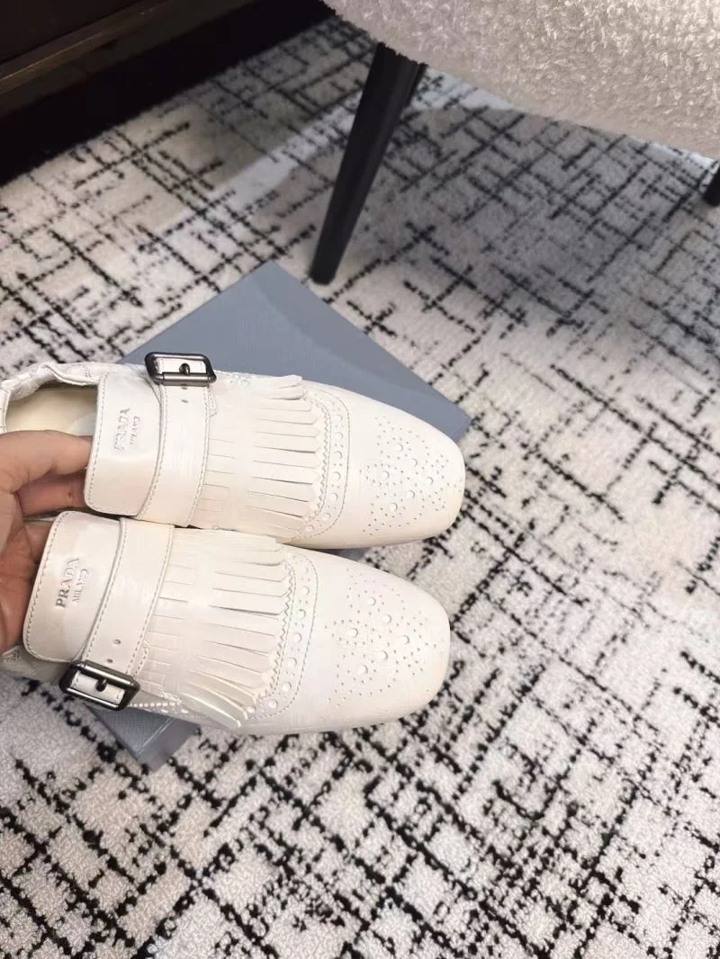 Prada Slippers MoistureWicking 34926
