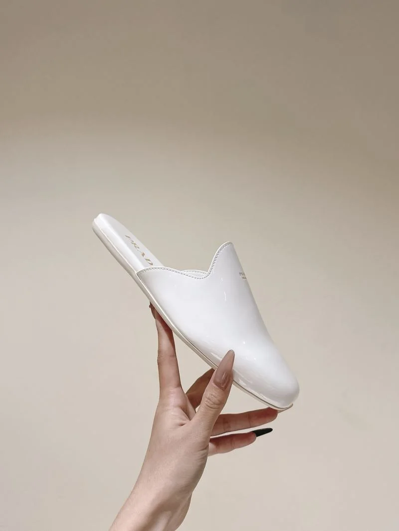 Prada Slippers Popular 34905