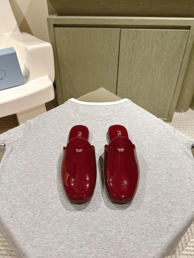Prada Slippers Lightweight 34912
