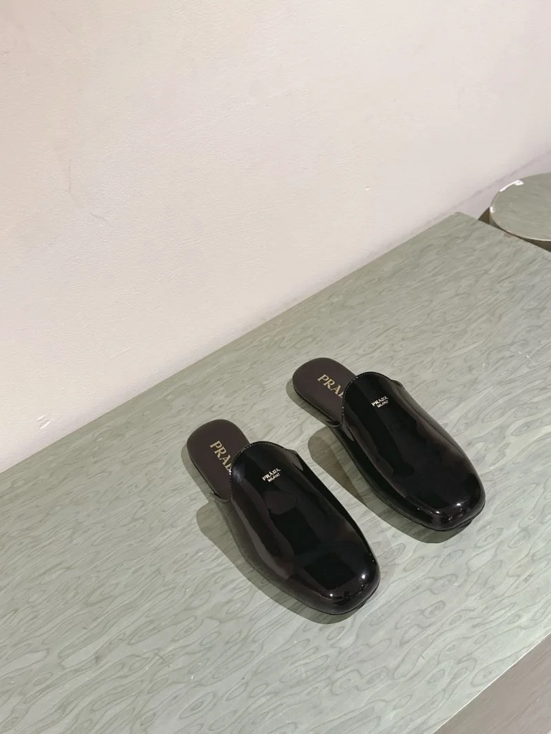Prada Slippers Durable 34915