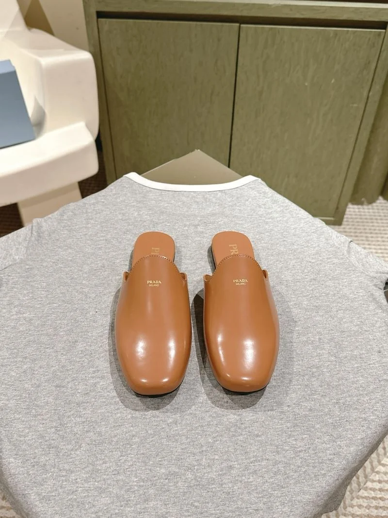 Prada Slippers Classic 34907