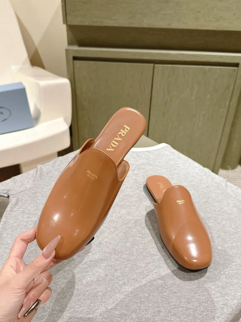 Prada Slippers Classic 34907