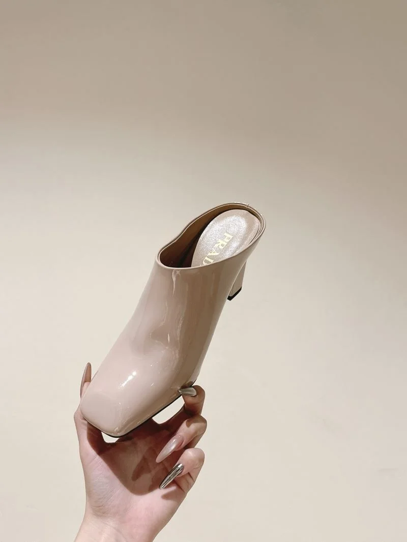 Chic Prada Slippers 34921