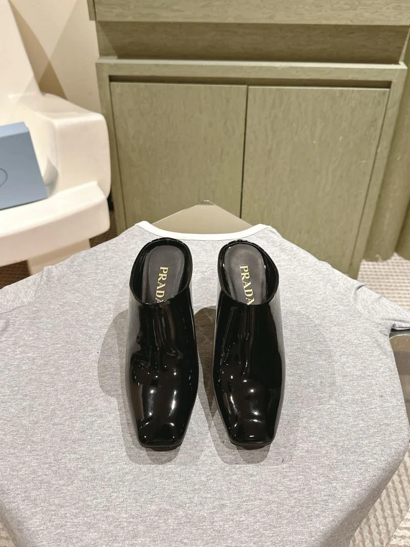 Prada Slippers Lightweight 34899