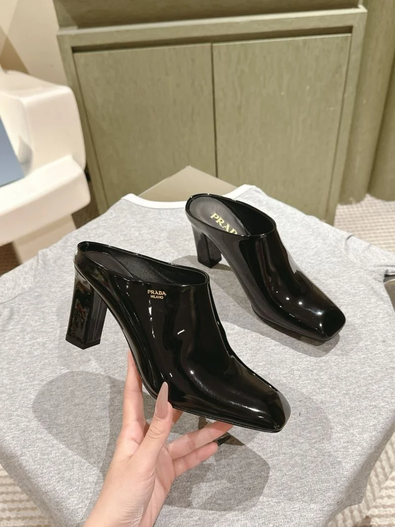 Prada Slippers Lightweight 34899