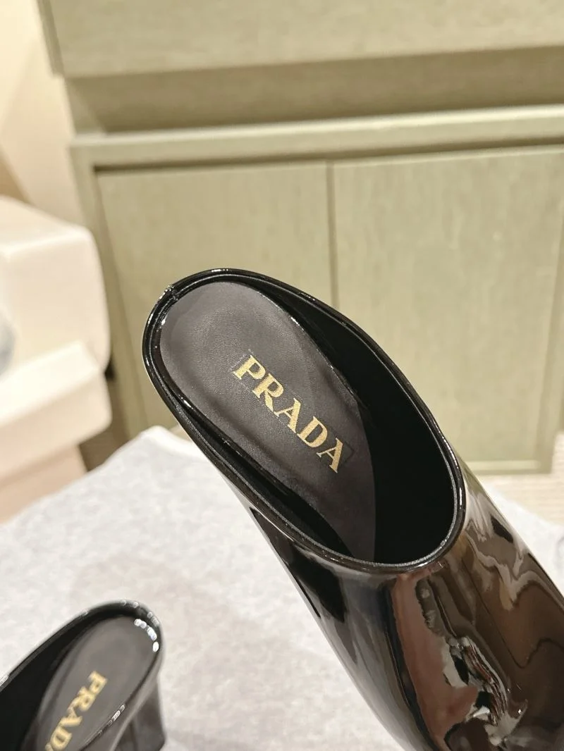 Prada Slippers Lightweight 34899