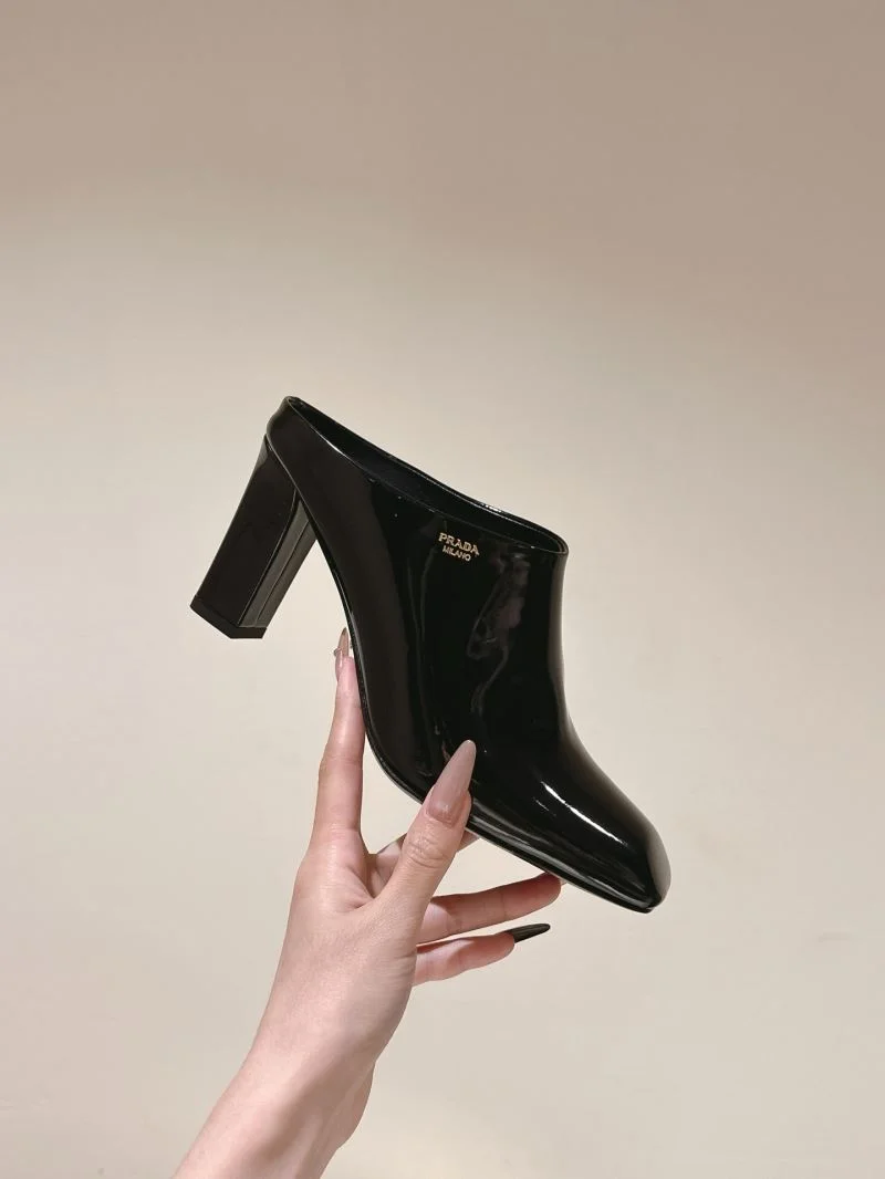 Prada Slippers Lightweight 34899