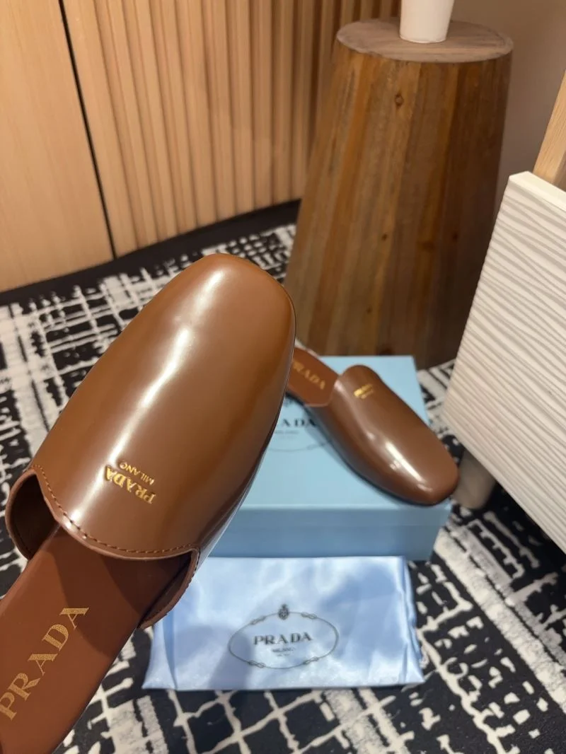 Prada Slippers DailyWear 34913