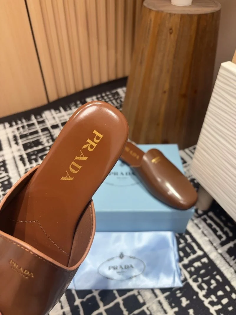 Prada Slippers DailyWear 34913