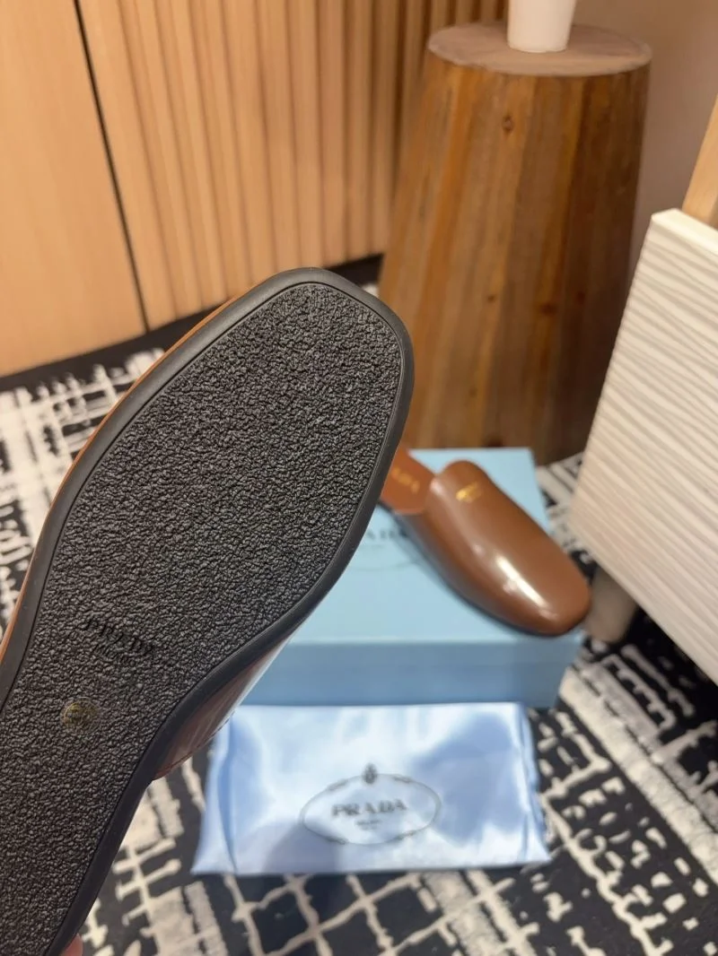 Prada Slippers DailyWear 34913