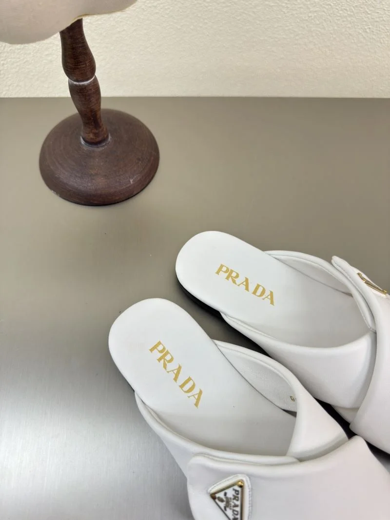 SmoothTexture Prada Slippers 34890