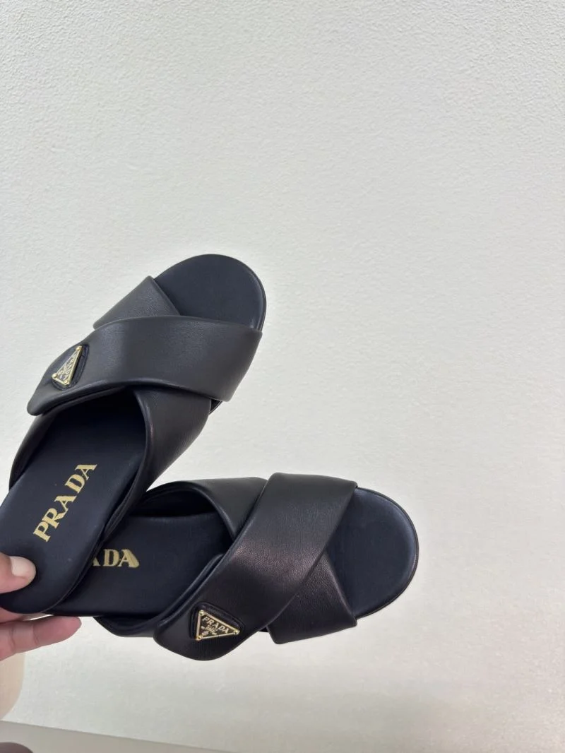 Prada Slippers Breathable 34888