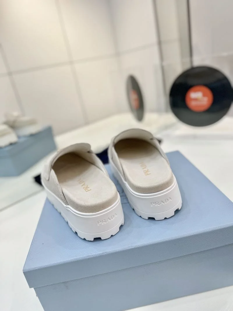 Prada Slippers Cozy 34619
