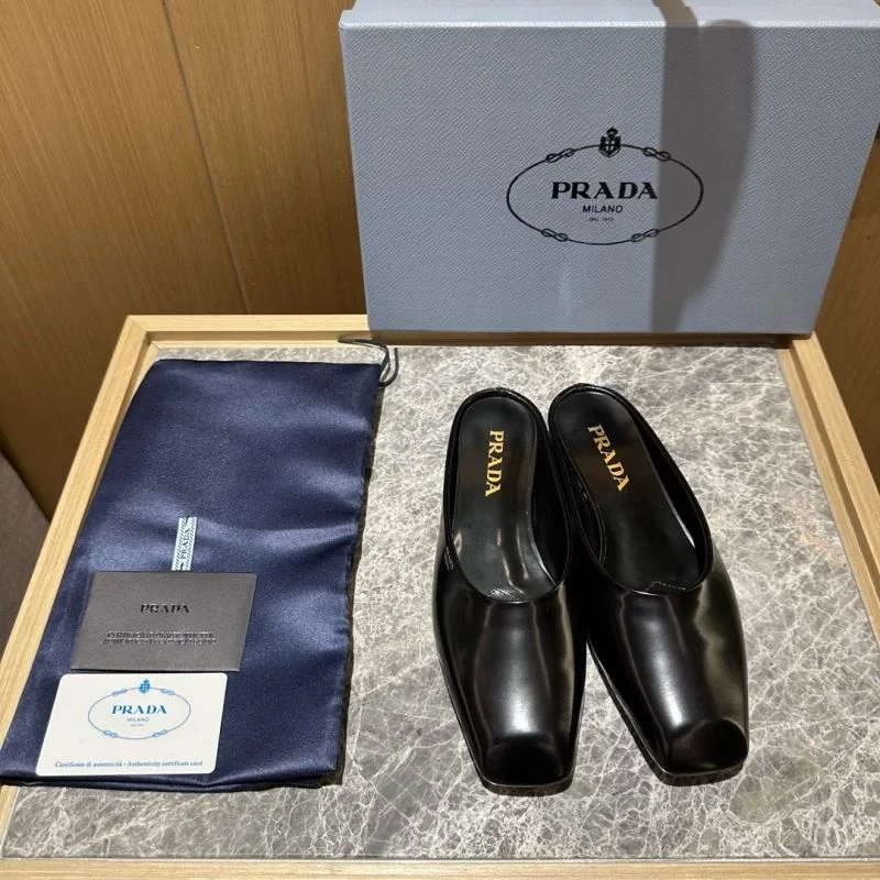 ComfortFit Prada Slippers 34612