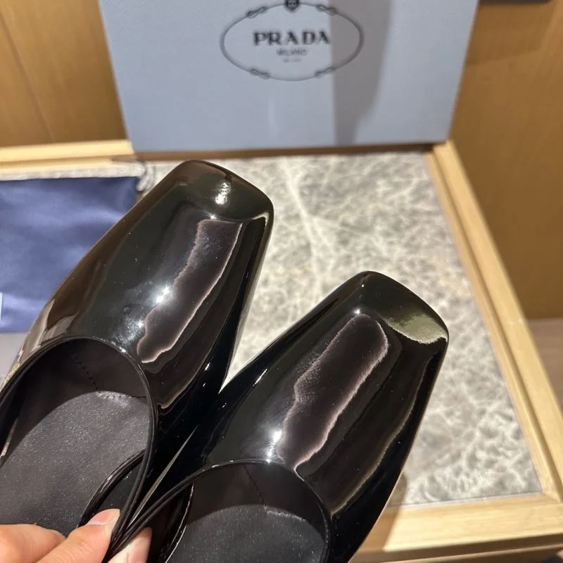 Prada Slippers Sustainable 34633
