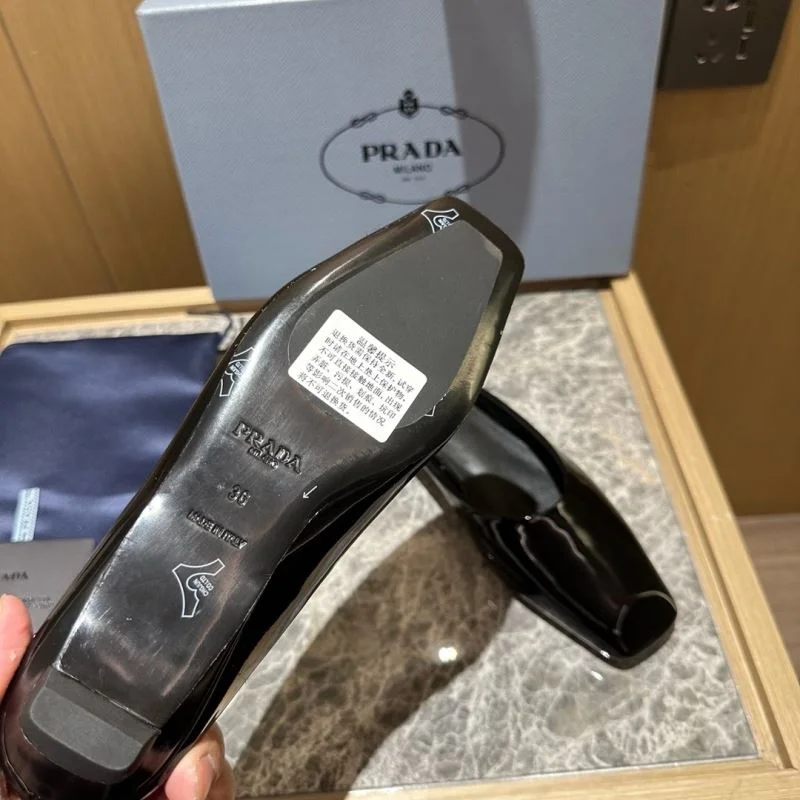 Prada Slippers Sustainable 34633