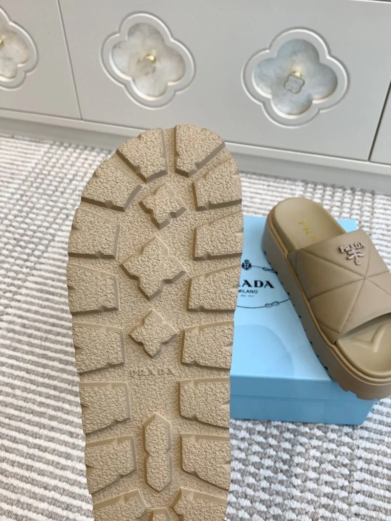 Prada Slippers Flexible 34632