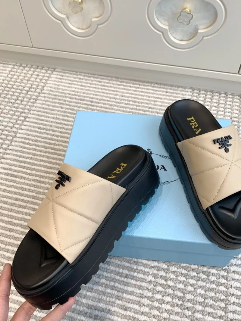 Prada Slippers Classic 34636