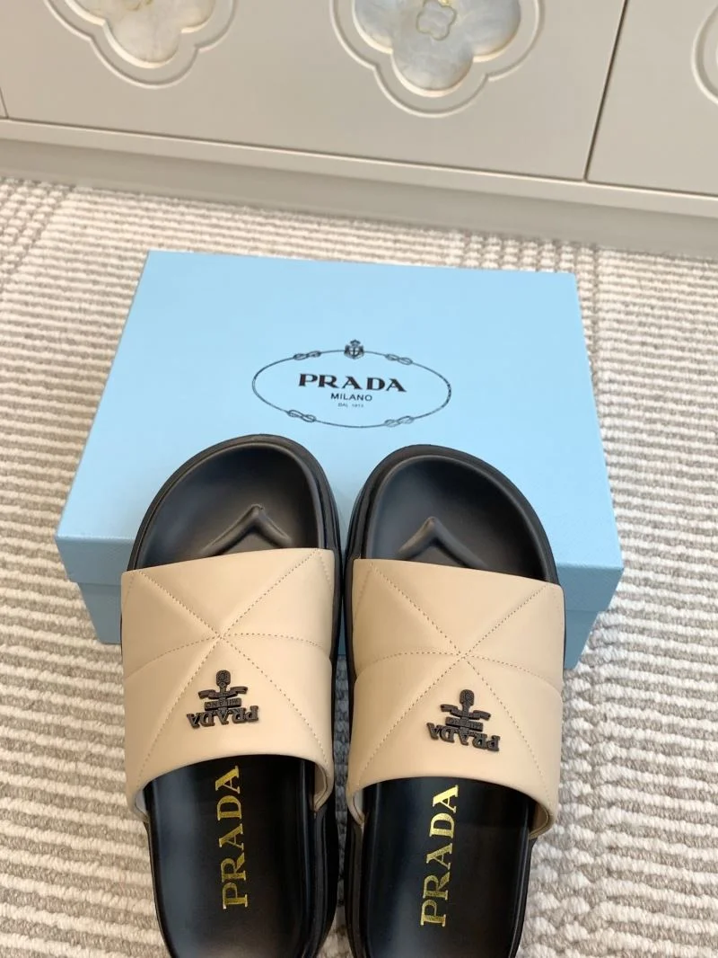 Prada Slippers Classic 34636