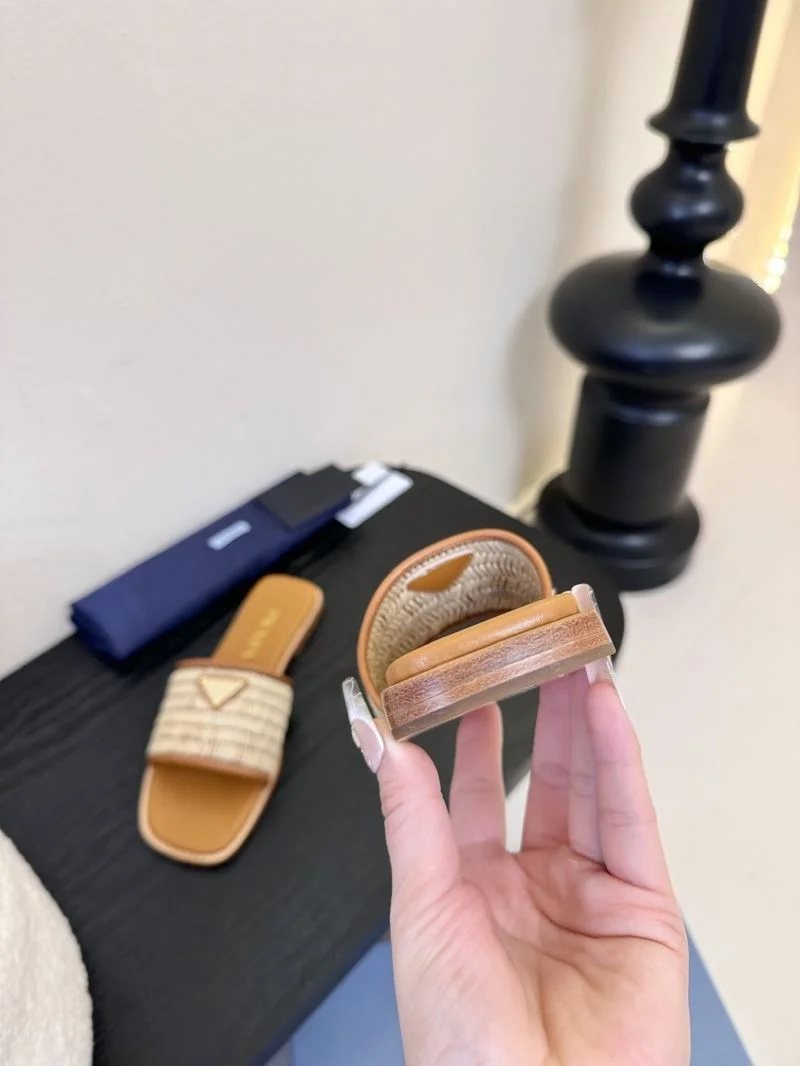 Prada Slippers Minimalist 34607