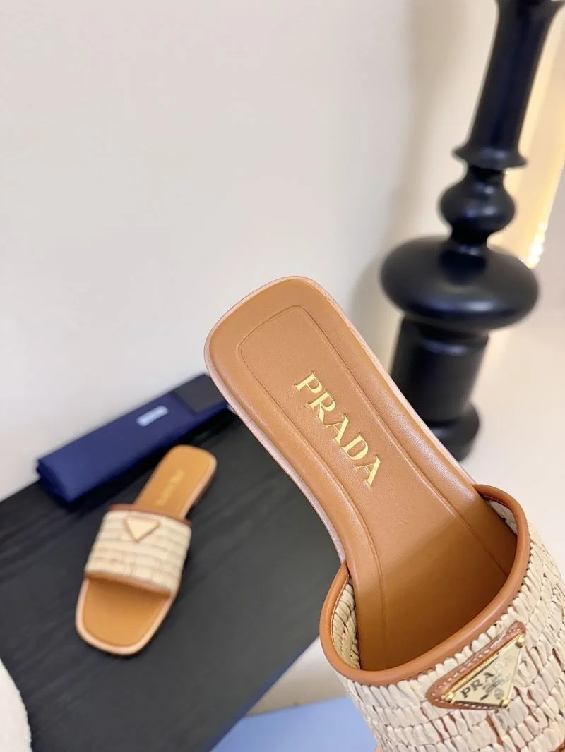 Prada Slippers Minimalist 34607
