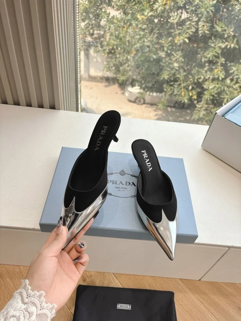 Prada Slippers Stylish 34609