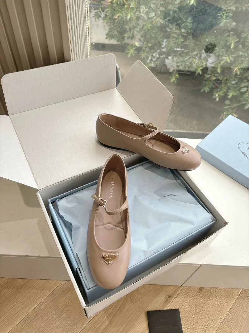 WaterResistant Prada Slippers 34598