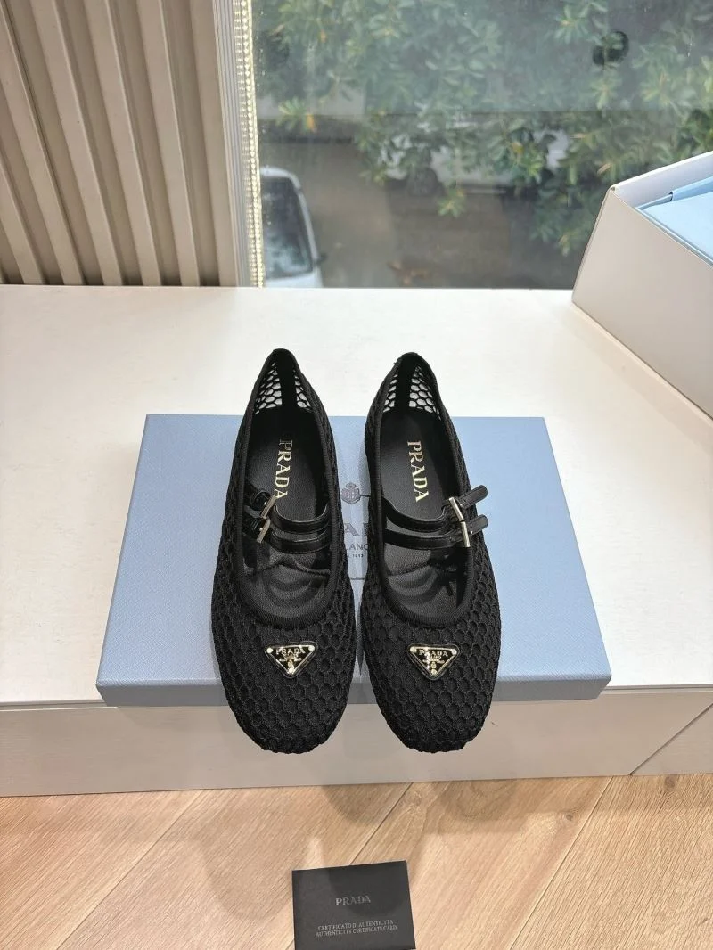 Classic Prada Slippers 34580
