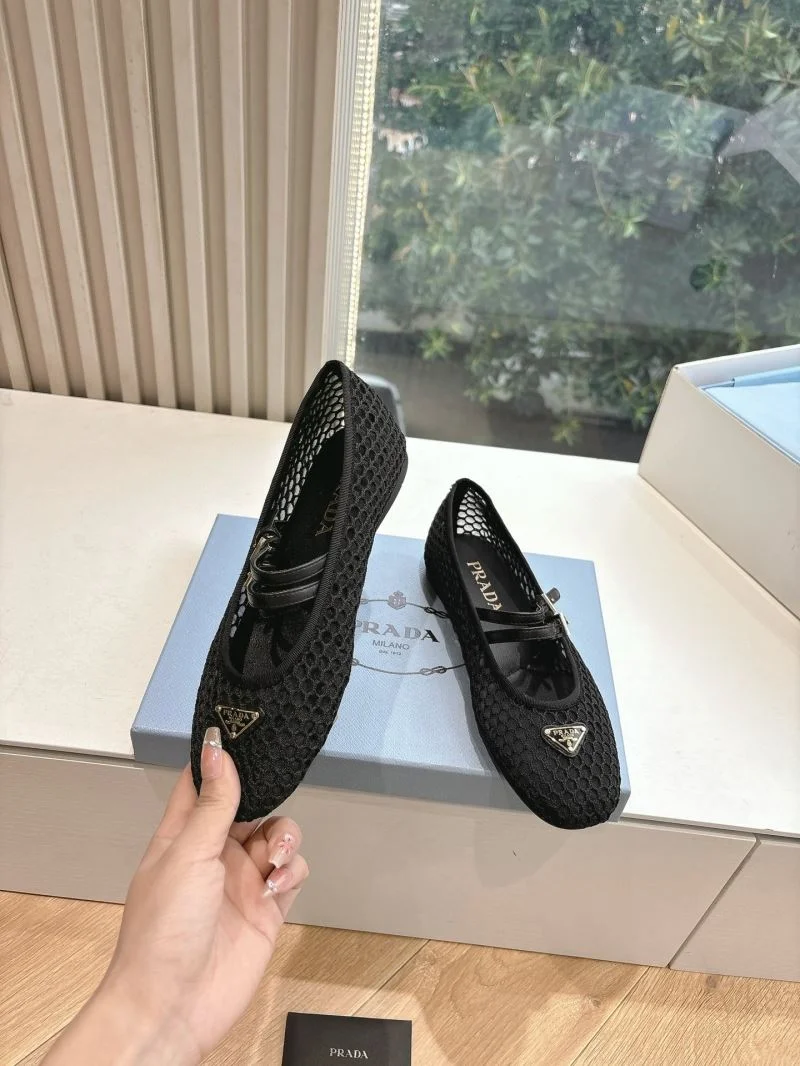 Classic Prada Slippers 34580