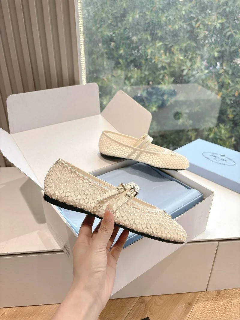Prada Slippers EasyCare 34569