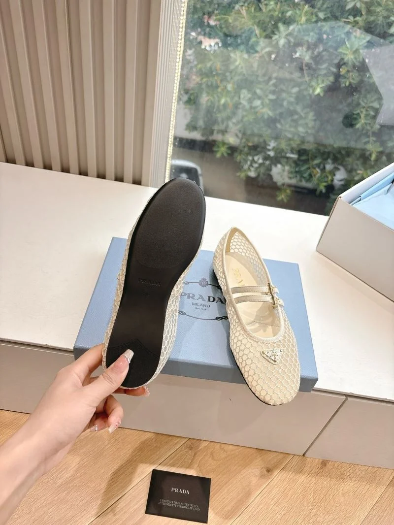 Prada Slippers EasyCare 34569