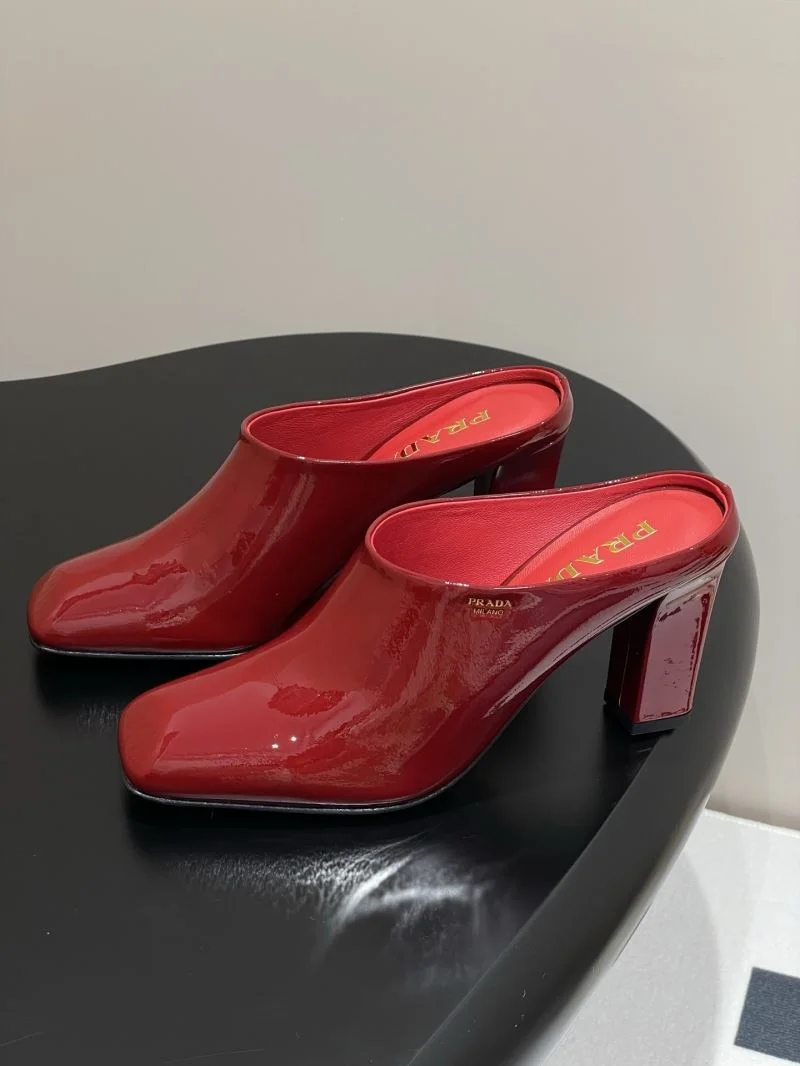 Trendsetting Prada Slippers 34583