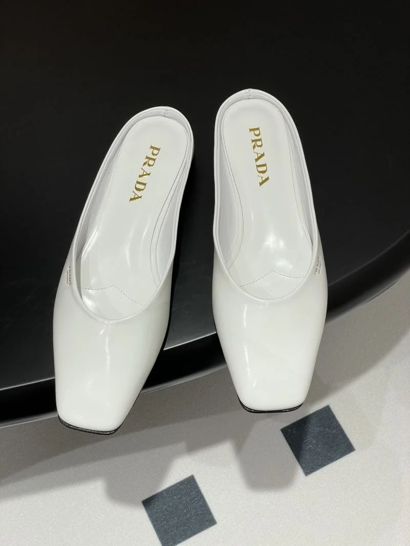 Prada Slippers Tailored 34590