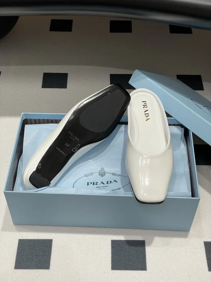 Prada Slippers Tailored 34590