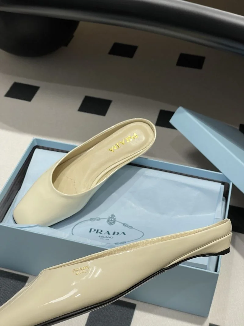 EasyMatch Prada Slippers 34588