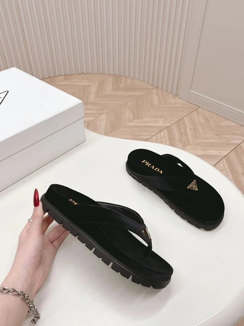 Efficient Prada Slippers 34572