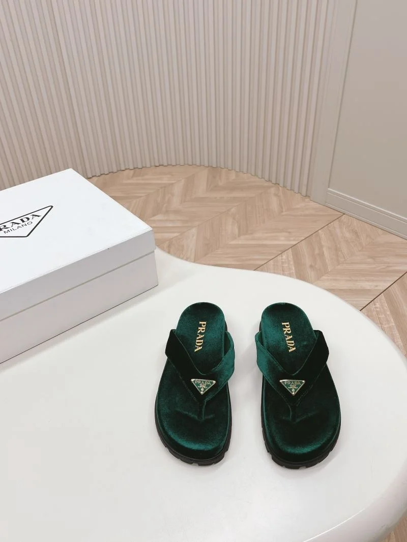 Prada Slippers Fashionable 34579
