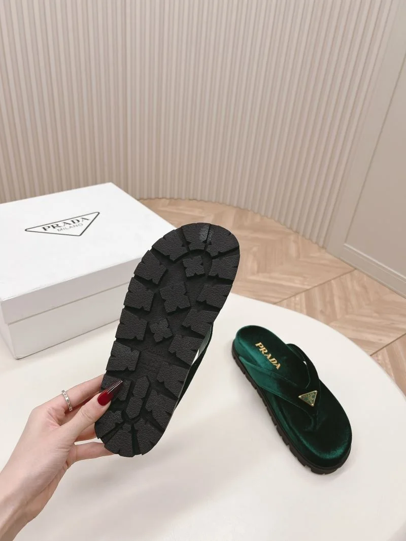Prada Slippers Fashionable 34579