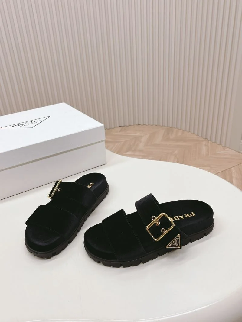 Prada Slippers Functional 34581