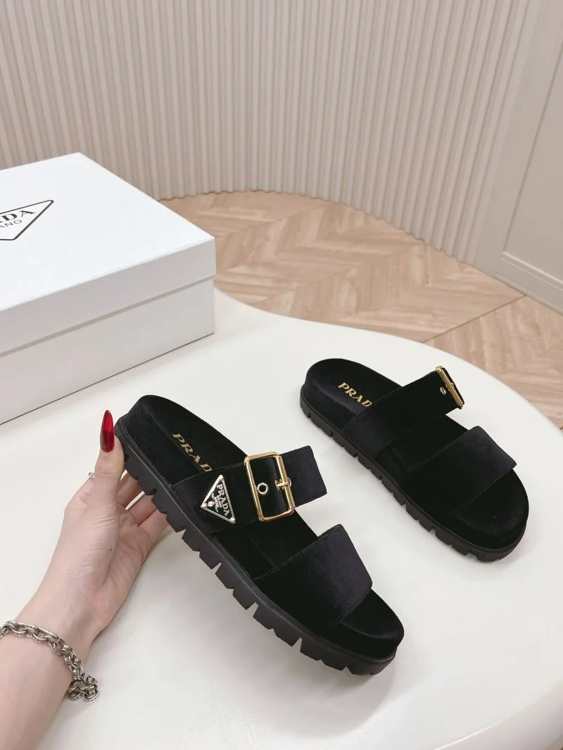 Prada Slippers Functional 34581