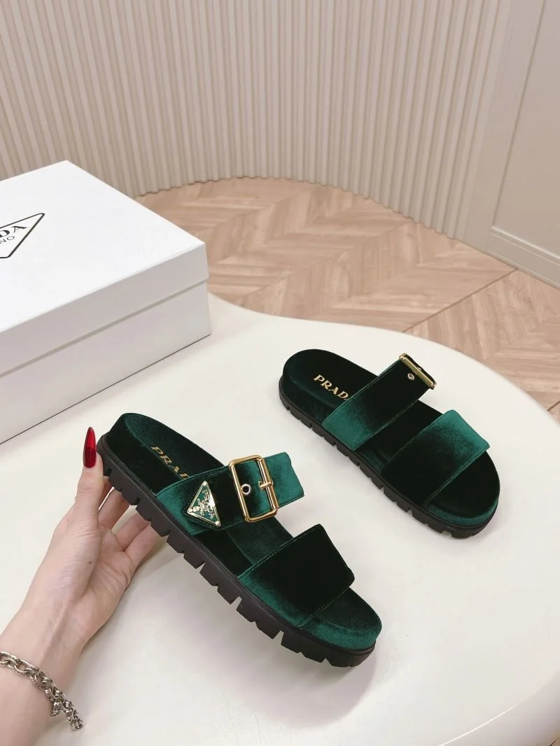 Cozy Prada Slippers 34584
