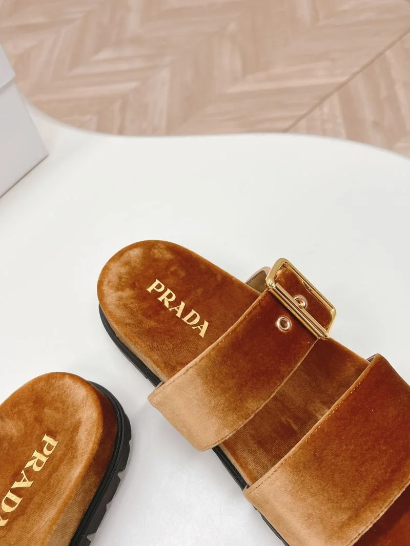 Prada Slippers UrbanStyle 34585