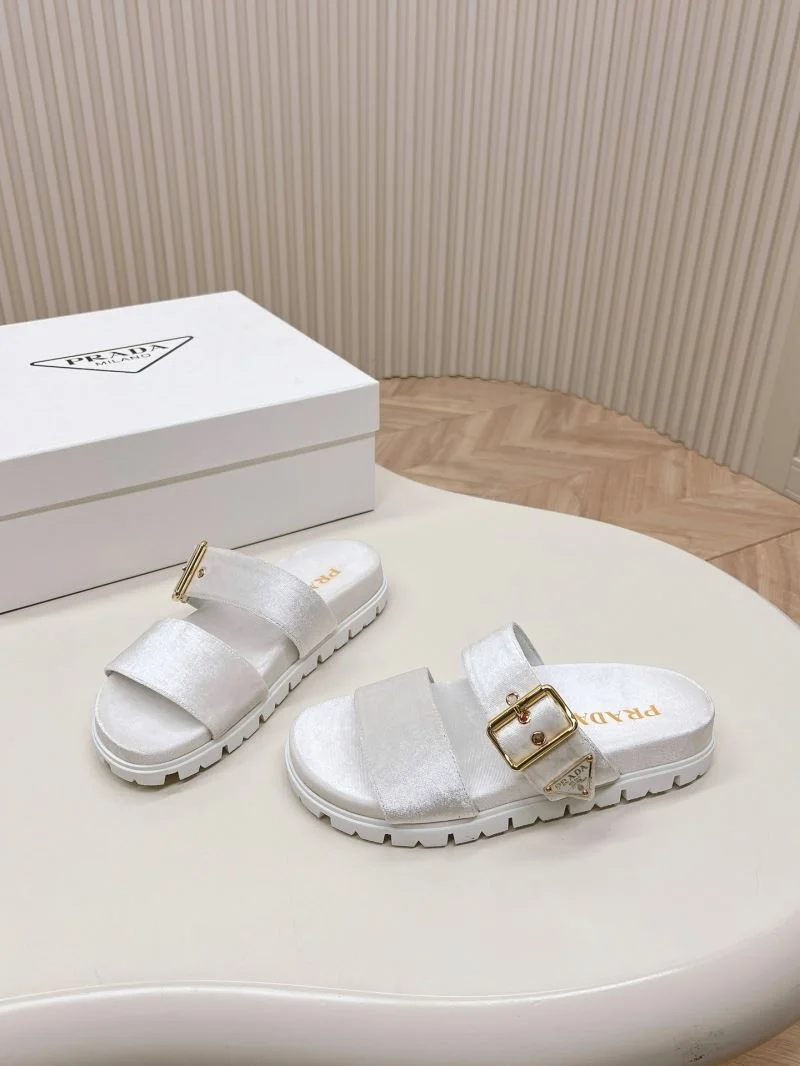 Trendy Prada Slippers 34587