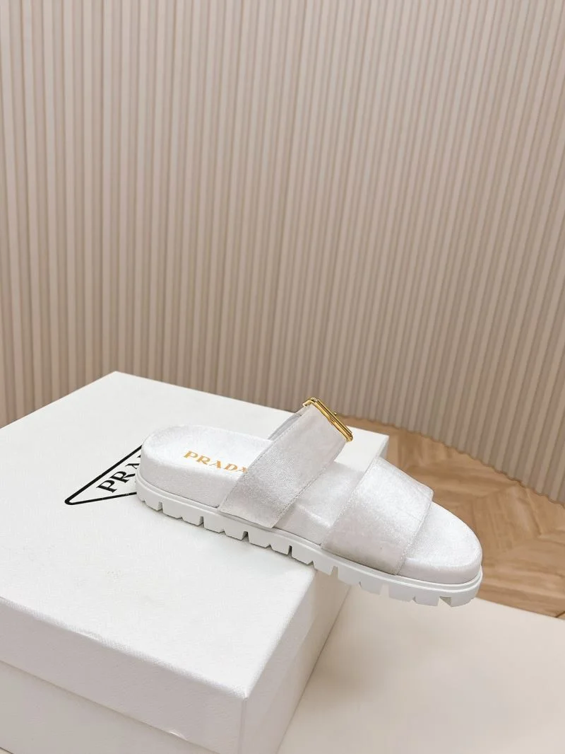 Trendy Prada Slippers 34587