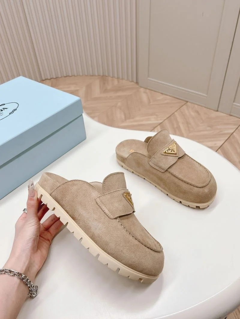 Prada Slippers EasyMatch 34557