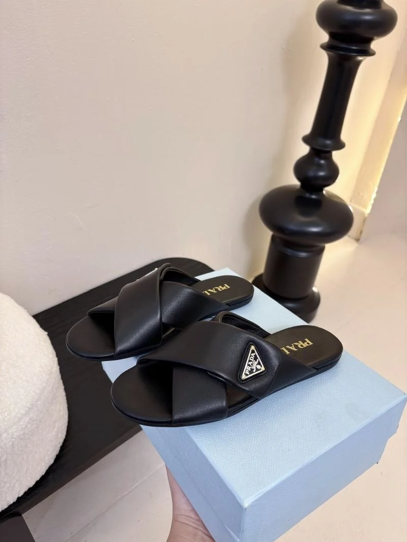 Prada Slippers WellDesigned 34549