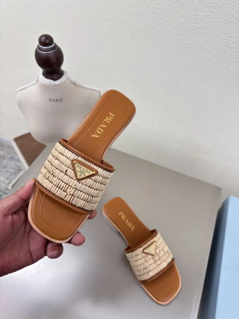 Durable Prada Slippers 34545