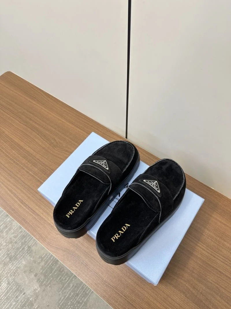 GoAnywhere Prada Slippers 34529